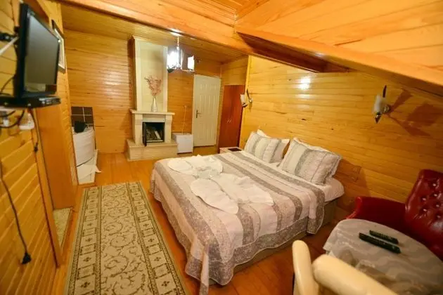 Deluxe Oda, Deniz veya Kara Manzaralı