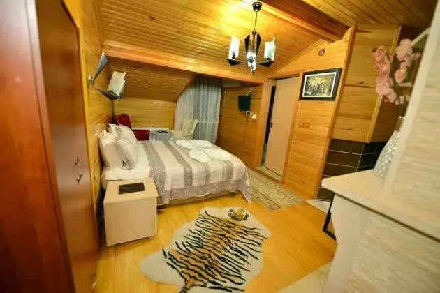 Deluxe Oda, Deniz veya Kara Manzaralı
