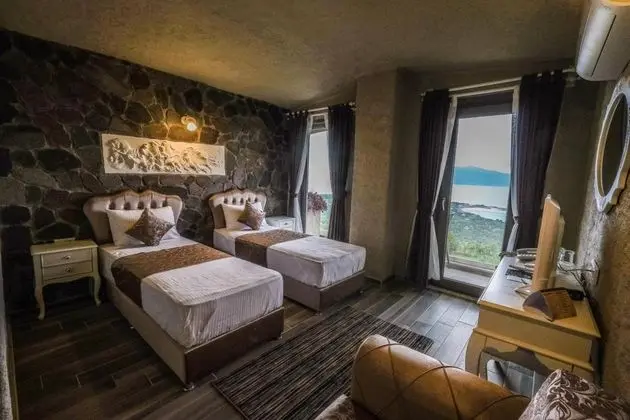 Suite, Deniz Manzaralı, Balkonlu