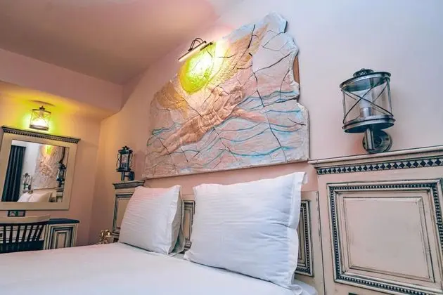 https://images.odamax.com/img/1024x768/odamax/image/upload/Assos_Behram_Hotel_Special_Class_Adults_Only_12__202604231628071_GENI_S_AC_I_111.jpeg