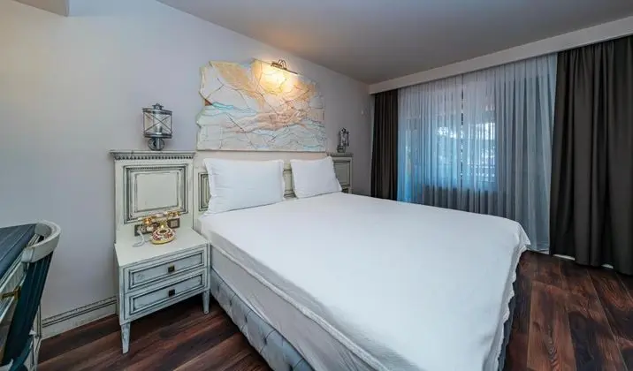 https://images.odamax.com/img/1024x768/odamax/image/upload/Assos_Behram_Hotel_Special_Class_Adults_Only_12__202604231628075_GENI_S_AC_I_115.jpeg