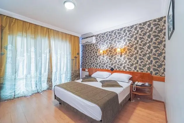 https://images.etstur.com/imgproxy/resize/2560x1440/files/images/hotelImages/etsrooms/517043/DC_Club_Assos_Eden_Gardens_Hotel_20250707171212_1.jpg