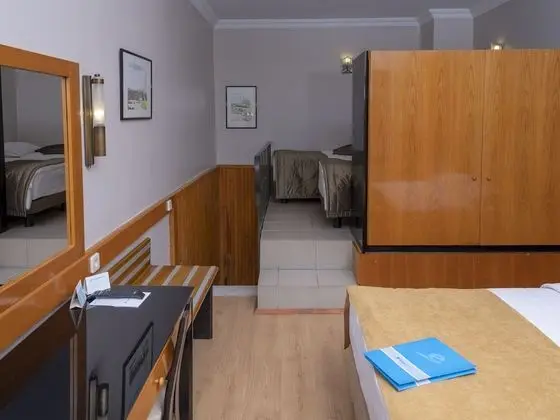 Junior Quadruple Room