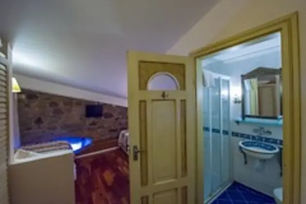 Çatı Katı  Oda
