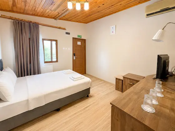 Suite, Bahçe Manzaralı