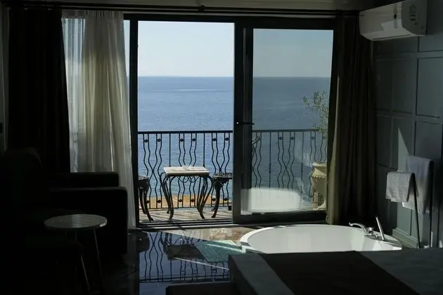 Penthouse, Deniz Manzaralı