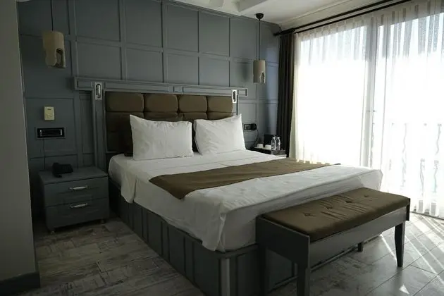 Penthouse, Deniz Manzaralı