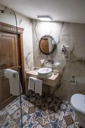 Tek Büyük veya İki Ayrı Yataklı Oda