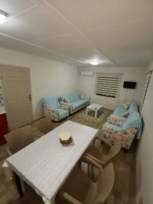 Daire-Tek Yatak Odalı, Kısmi Deniz Manzaralı, Teraslı
