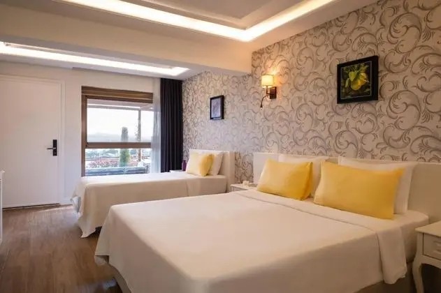 Deluxe Oda, Deniz Manzaralı, Bahçe Katı
