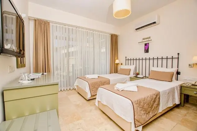 Standart Oda, Bahçe Manzaralı