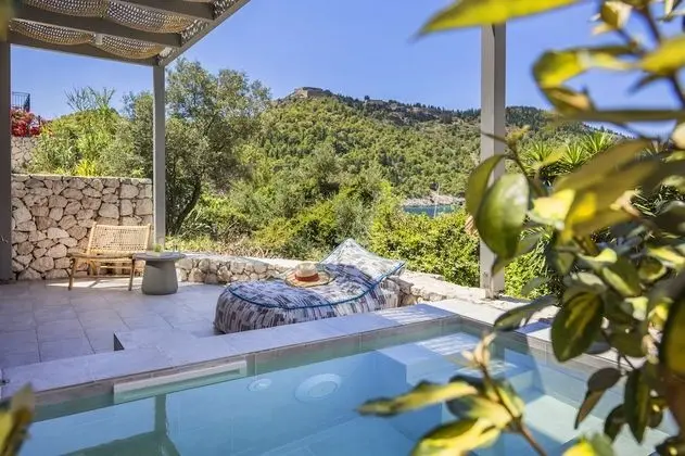 Junior Sea Front Villa with Private Plunge Pool & Side Sea View