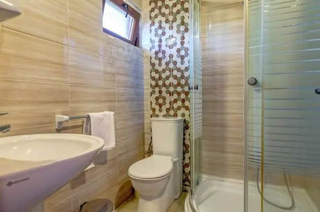 Triple, Deniz Manzaralı