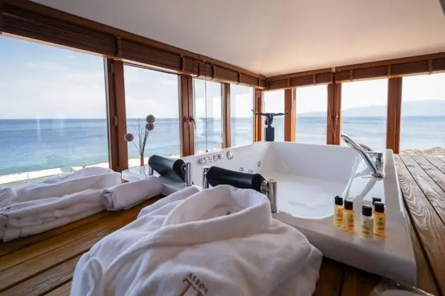 King Suite, Deniz Manzaralı, Jakuzili
