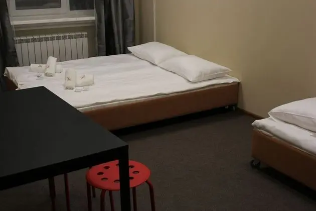 Economy Üç Kişilik Oda, Ortak Banyo