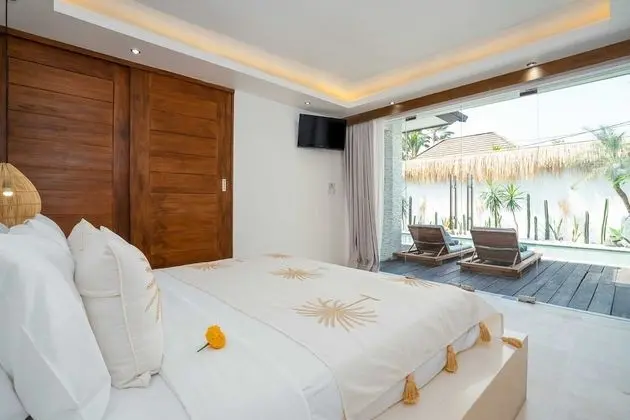 Basic Villa, Birden Çok Yatak