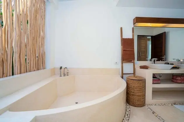 Basic Villa, Birden Çok Yatak