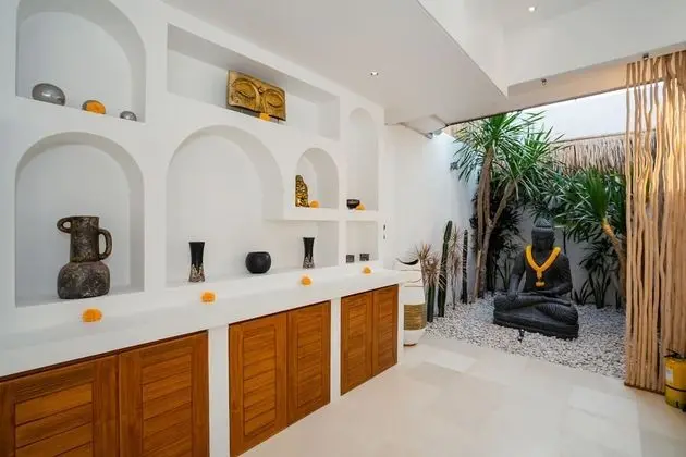 Basic Villa, Birden Çok Yatak