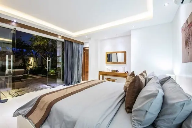 Basic Villa, Birden Çok Yatak