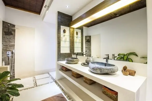 Basic Villa, Birden Çok Yatak