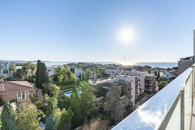 Tek Büyük Yataklı Oda, Teras, Deniz Manzaralı