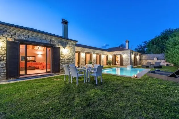 Luxury Villa, 3 Yatak Odası, Kişiye Özel Havuzlu