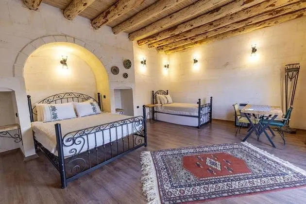 Family Oda - Balkonlu,Bahçe Manzaralı