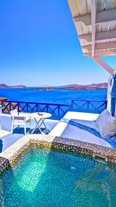Executive Suite with Spa Bath and Caldera View