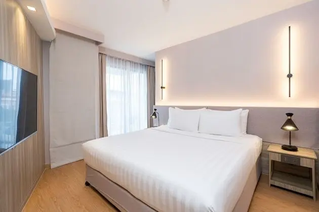 Grand Corner Suite