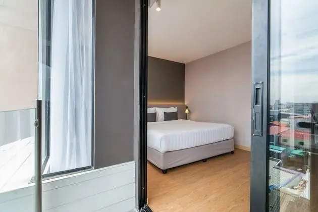 Grand Corner Suite