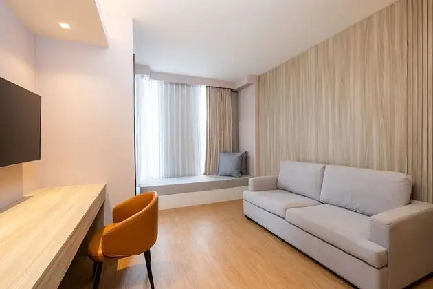 Grand Corner Suite