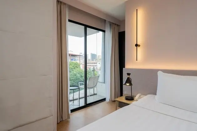 Grand Corner Suite