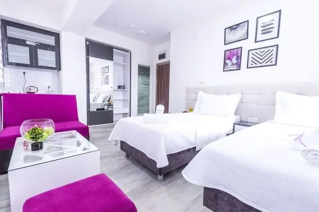 Studio Apartment with Balcony