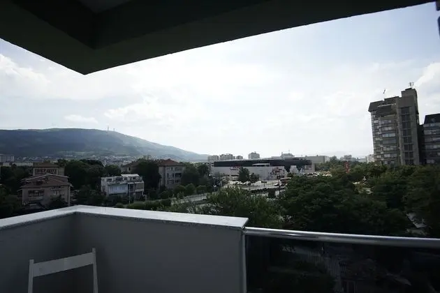 Studio Apartment with Balcony