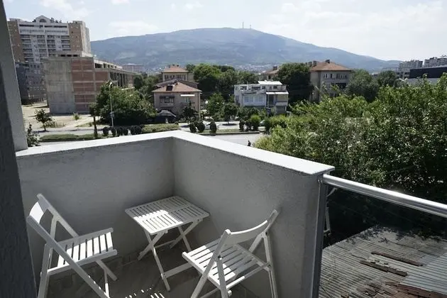 Studio Apartment with Balcony