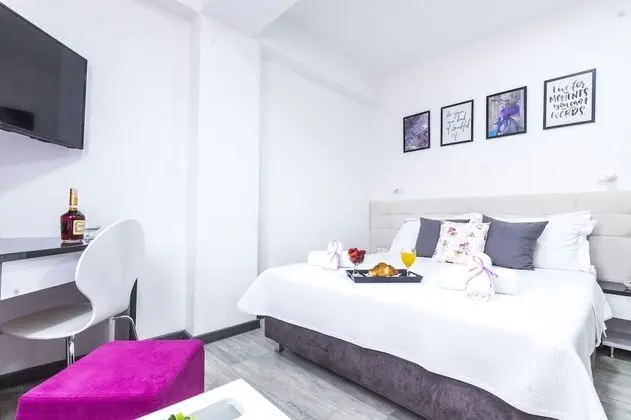 Studio Apartment City view