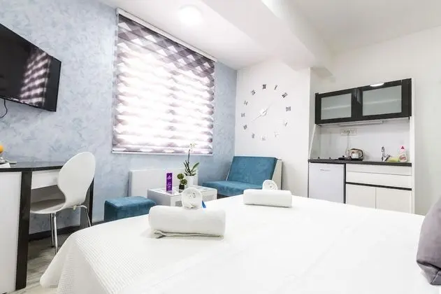 Studio Apartment City view
