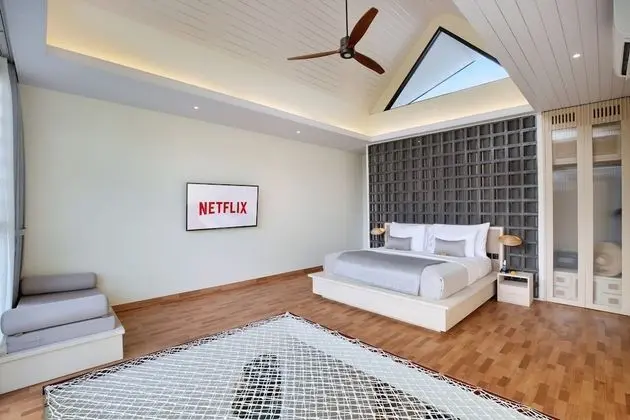Smart Loft One Bedroom Villa with Private Pool & Jacuzzi