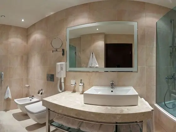 Luxury Tek Büyük Yataklı Oda