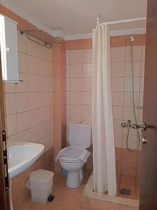 Economy Üç Kişilik Oda