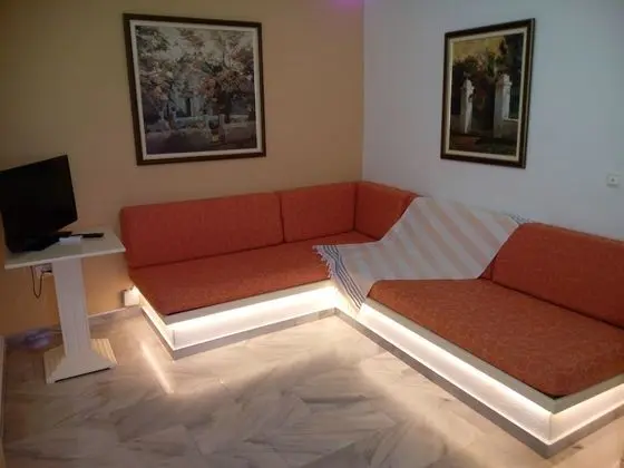 Superior Dört Kişilik Oda, Bahçe Manzaralı
