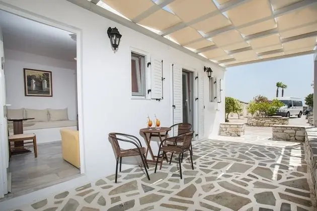 Superior Dört Kişilik Oda, Bahçe Manzaralı