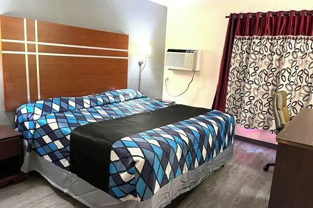 Oda, 1 En Büyük (King) Boy Yatak, Sigara İçilmez