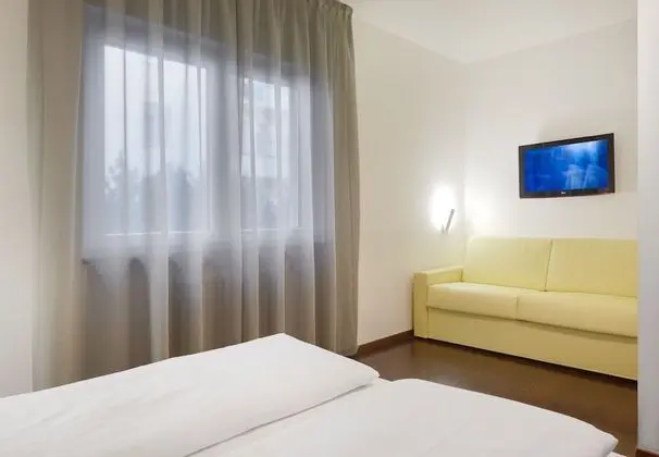 Tek Büyük veya İki Ayrı Yataklı Oda