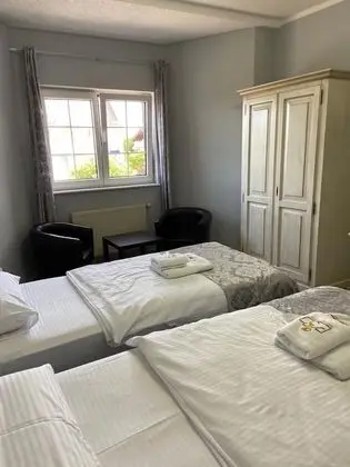 Deluxe Tek Büyük veya İki Ayrı Yataklı Oda, Özel Banyo (Deluxe Doppelzimmer)