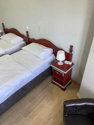 Deluxe Tek Büyük veya İki Ayrı Yataklı Oda, Özel Banyo (Deluxe Doppelzimmer)