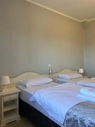 Deluxe Tek Büyük veya İki Ayrı Yataklı Oda, Özel Banyo (Deluxe Doppelzimmer)