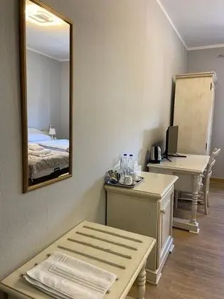 Deluxe Tek Büyük veya İki Ayrı Yataklı Oda, Özel Banyo (Deluxe Doppelzimmer)