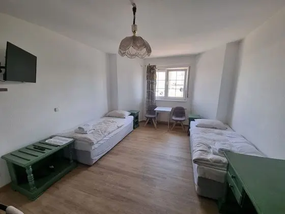 İki Ayrı Yataklı Oda, Özel Banyo, Avlu Manzaralı (Apartment mit Küche)