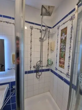 İki Ayrı Yataklı Oda, Özel Banyo, Avlu Manzaralı (Apartment mit Küche)